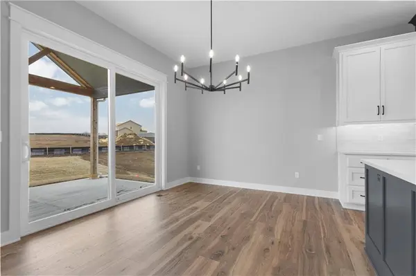 17131 S Barstow ST, Olathe, KS 66062