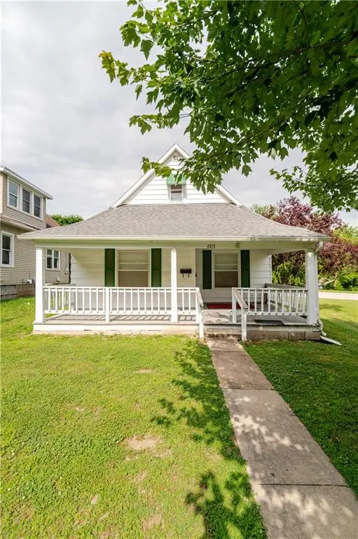 1017 S 5th ST, Atchison, KS 66002