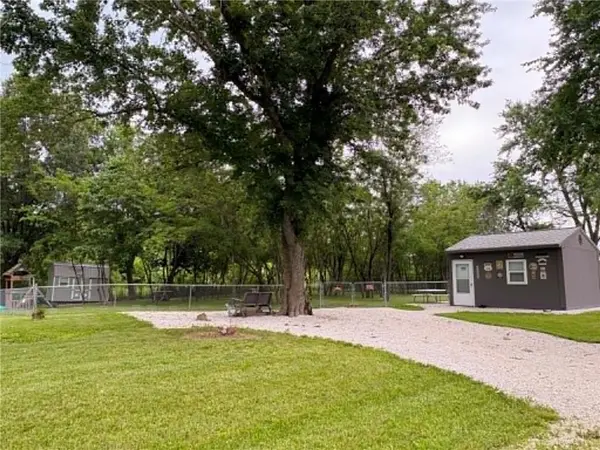 1600 Dogwood RD, Odessa, MO 64076