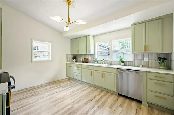110 Campbell ST, Pleasant Hill, MO 64080