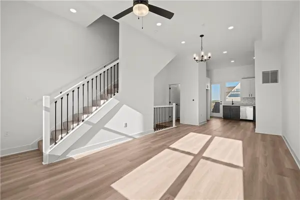 459 SW Longview BLVD, Lee's Summit, MO 64081