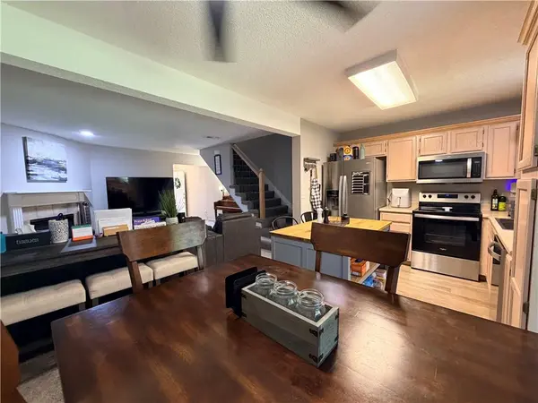712C SE London WAY, Lee's Summit, MO 64081