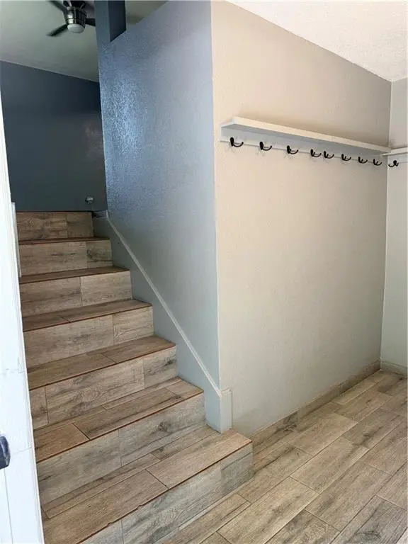 3521 N College ST, Kansas City, MO 64117