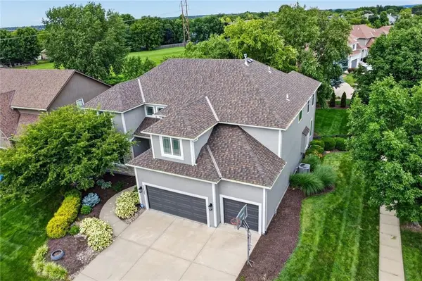 14585 S Cody ST, Olathe, KS 66062