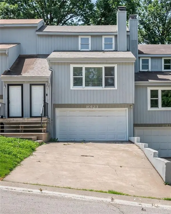10123 Steele RD, Kansas City, KS 66111