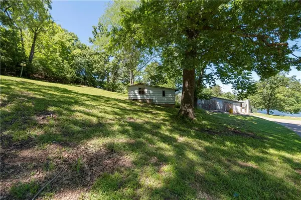 30293 Autumn RD, Gravois Mills, MO 65037
