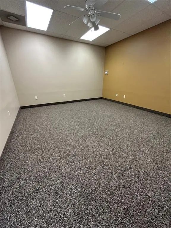 1600 NW Mock AVE, Blue Springs, MO 64015