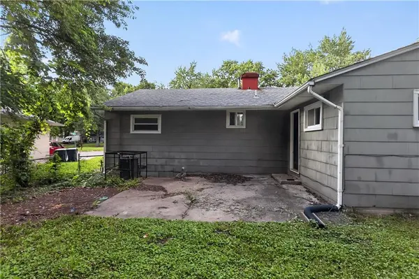 11403 Winchester AVE, Kansas City, MO 64134