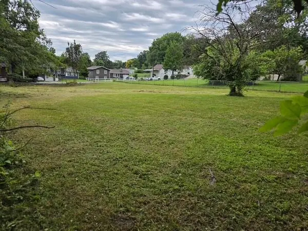 16204 E Independence AVE, Independence, MO 64050