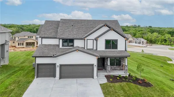 24624 W 60th TER, Shawnee, KS 66226