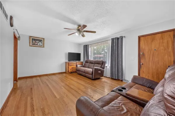 1601 N 81ST TER, Kansas City, KS 66112