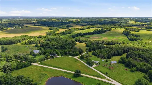 Faulk RD, Purdin, MO 64674