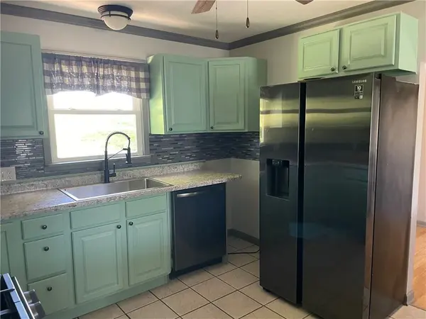 8402 SE Route C HWY, Cameron, MO 64429
