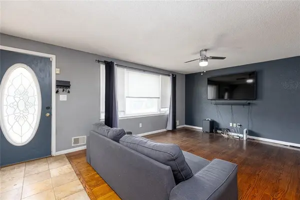 3816 E 72ND TER, Kansas City, MO 64132