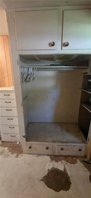 315 S 3rd ST, Iola, KS 66749