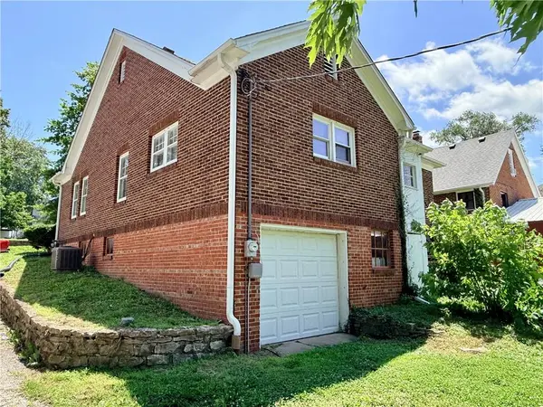1608 N Walnut ST, Higginsville, MO 64037