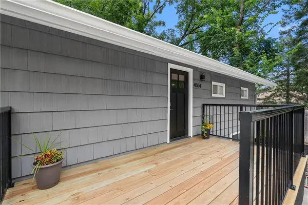 4504 Liberty ST, Kansas City, MO 64111