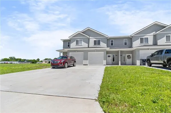 1512 W 32ND ST, Sedalia, MO 65301
