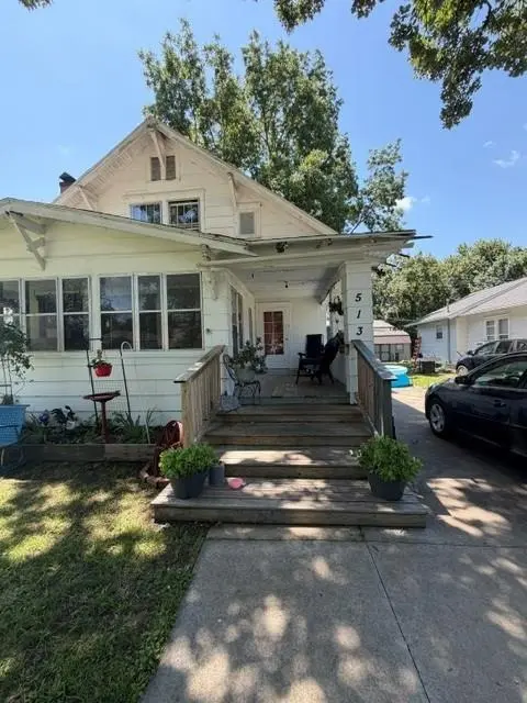 513 Niagara ST, Burlington, KS 66839