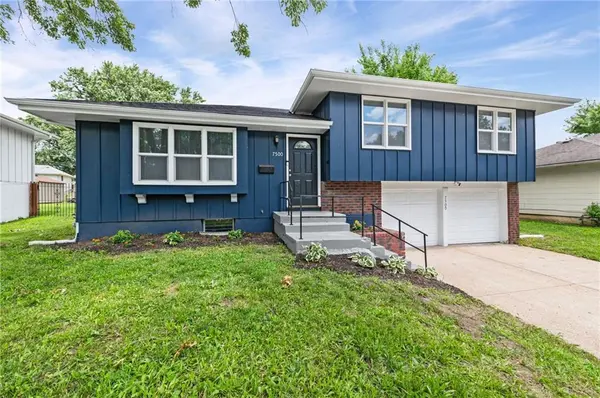 7500 E 118th PL, Kansas City, MO 64134