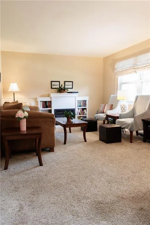 8614 Bristol AVE, Kansas City, MO 64138