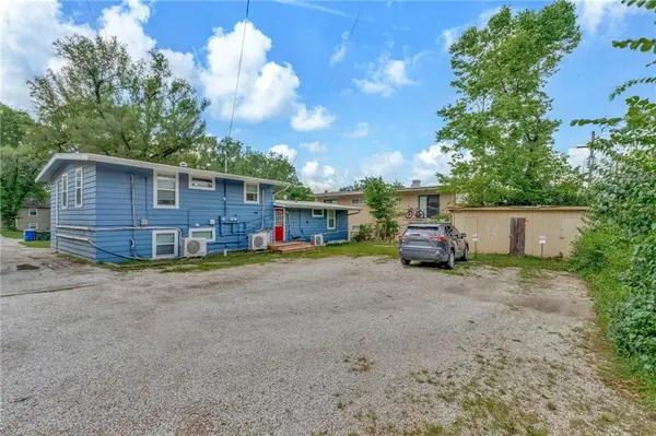 610 W 25th ST, Lawrence, KS 66046
