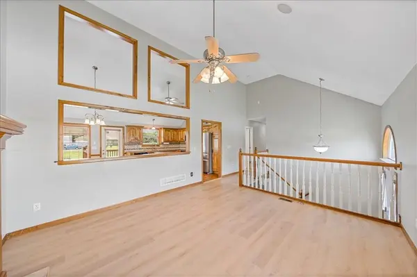 14637 Crystal PL, Grandview, MO 64030