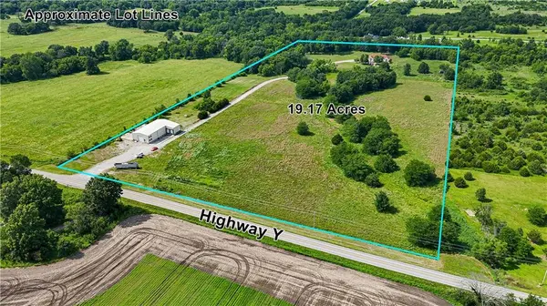 17773 Y HWY #17779, Sedalia, MO 65301