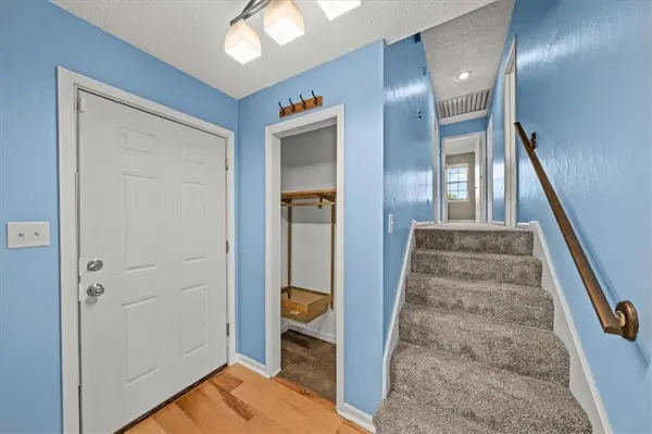 3408 E 104th ST, Kansas City, MO 64137