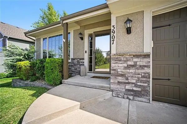 3907 NE 91 TER, Kansas City, MO 64156