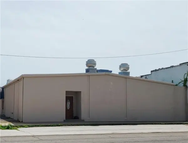 218 S Summit ST, Girard, KS 66743