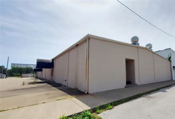 218 S Summit ST, Girard, KS 66743