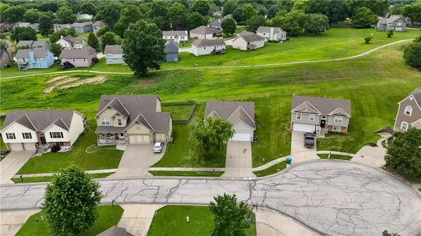14404 Eastern CT, Grandview, MO 64030