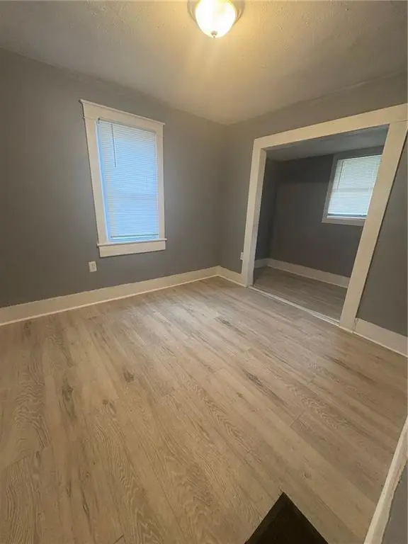 5214 Scarritt AVE, Kansas City, MO 64123