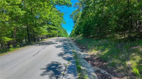 Lot #902 Muirfield DR, Sunrise Beach, MO 65079