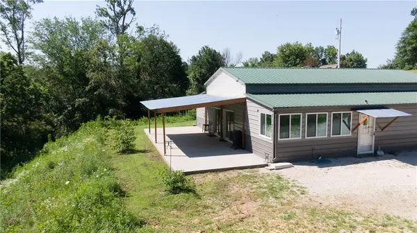 10259 S Perry RD, Orrick, MO 64077