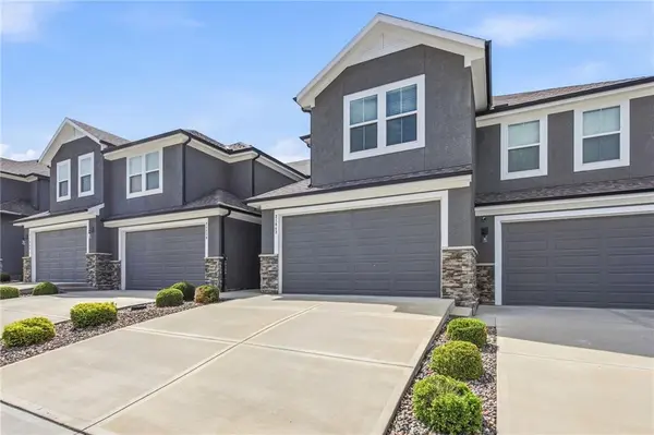 21843 W 123rd TER, Olathe, KS 66061