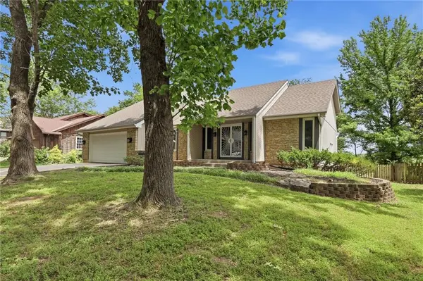 12815 CHERRY ST, Kansas City, MO 64145