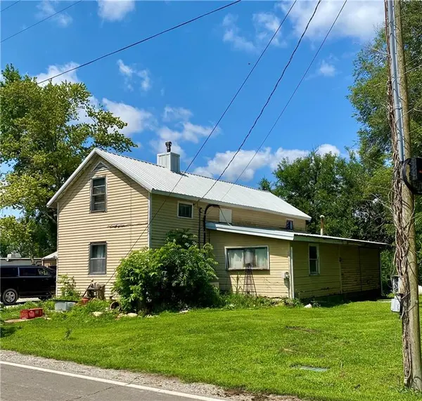 34600 S State Route F HWY, Garden City, MO 64747