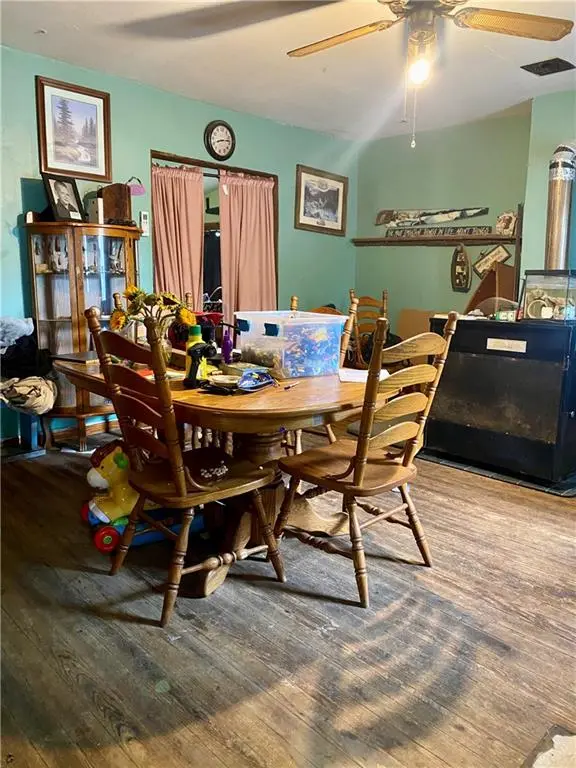 34600 S State Route F HWY, Garden City, MO 64747