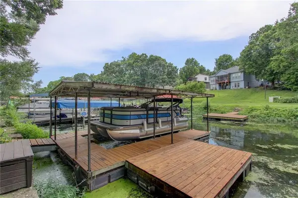 61 H ST, Lake Lotawana, MO 64086