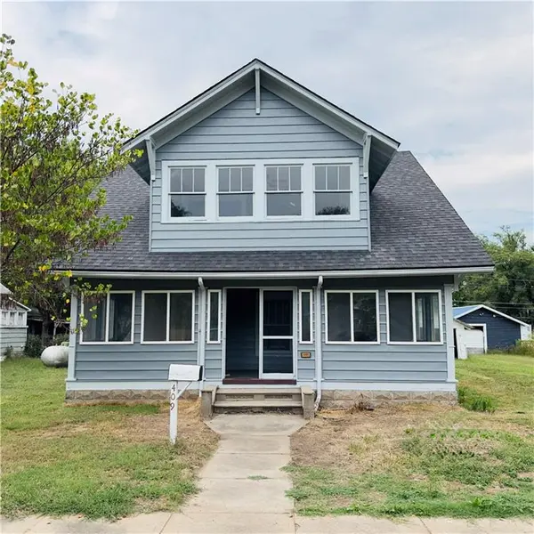 409 W Miller ST, Appleton City, MO 64724