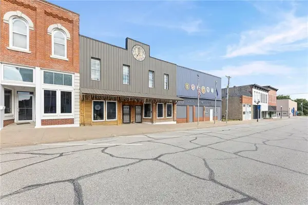 115 N 3rd ST, Burlington, KS 66839