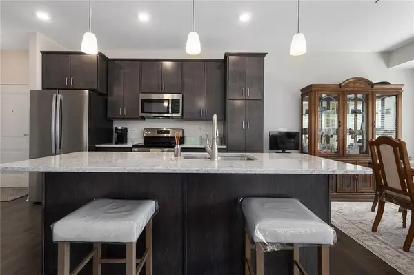 7800 W 123rd ST #118, Overland Park, KS 66213