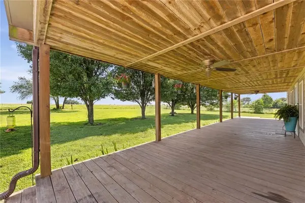 3761 Haskell RD, Princeton, KS 66078