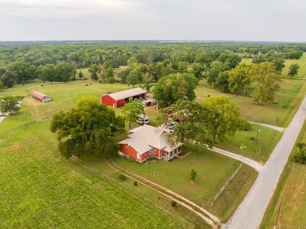 10374 S 1575 RD, Nevada, MO 64772