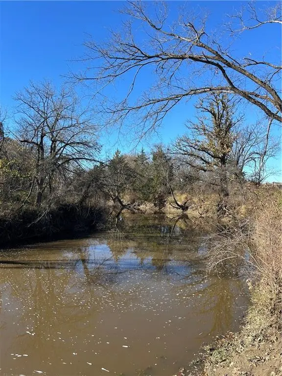 1350 US 59 HWY, Princeton, KS 66078
