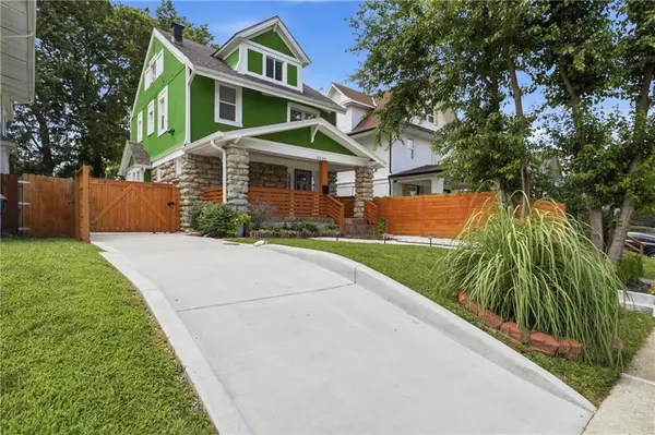 3230 Bellefontaine AVE, Kansas City, MO 64128