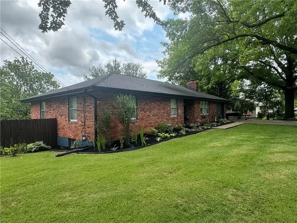 609 Salem RD,  Excelsior Springs,  MO 64024
