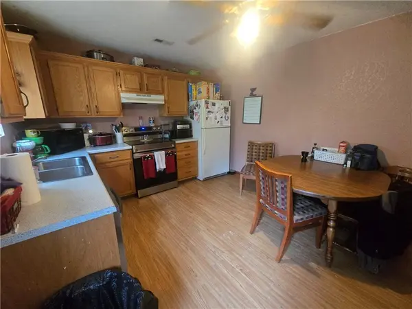 704 Central ST, Wellington, MO 64097